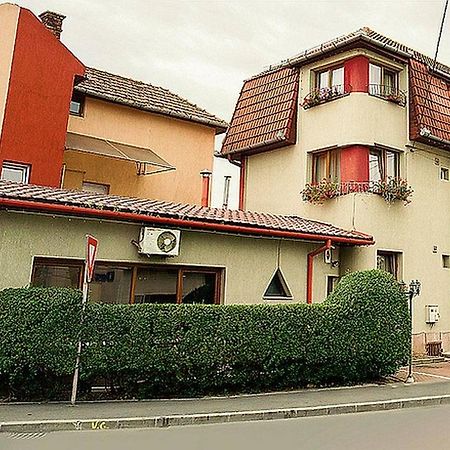 Pensiunea Pedro Cluj-Napoca Luaran gambar